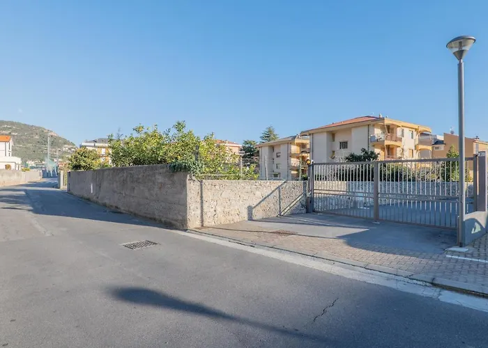 La Casa Nuova -